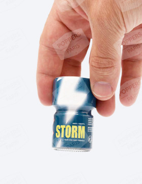 Taille du flacon de poppers Storm 15 ml