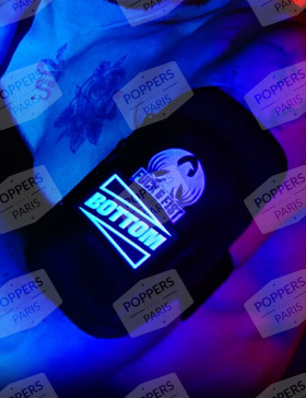 Photo du produit dans la lumière noire - Bottom