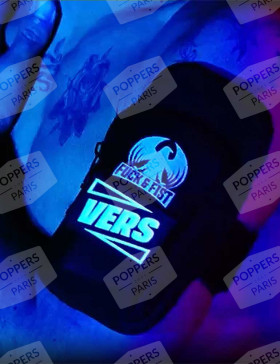 Pochette Darklands portée au bras - Style urbain édition “Vers”